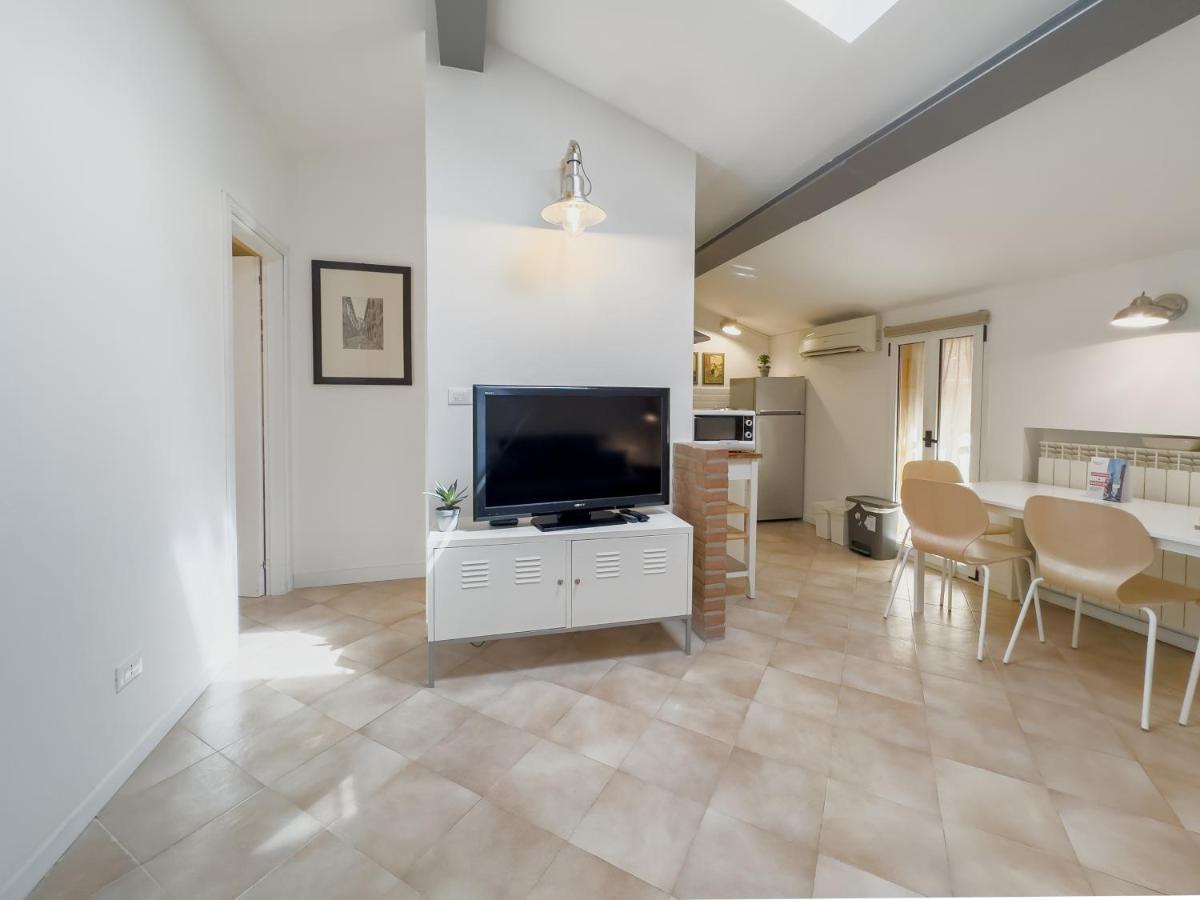 Realkasa Carro 7 Apartment โบโลญญา ภายนอก รูปภาพ